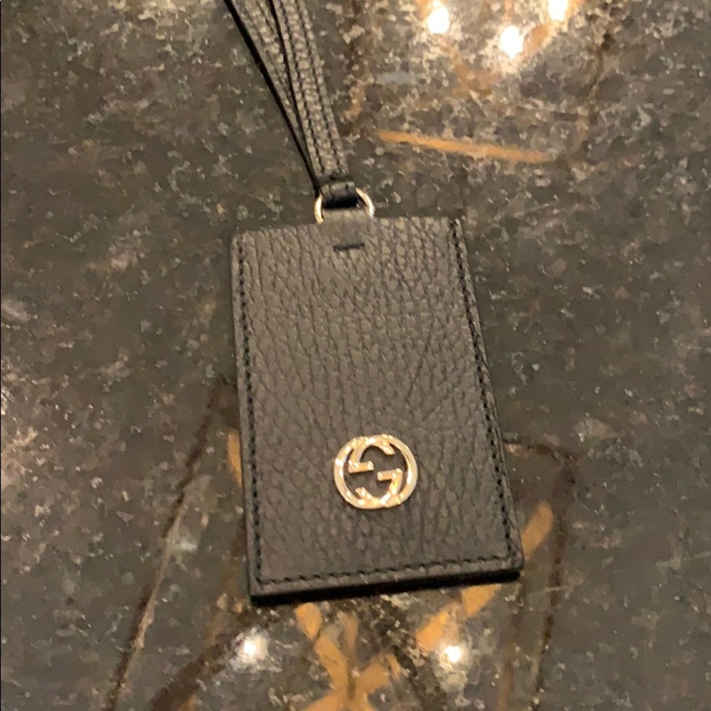 NEW Gucci luggage tag. Flawless condition.